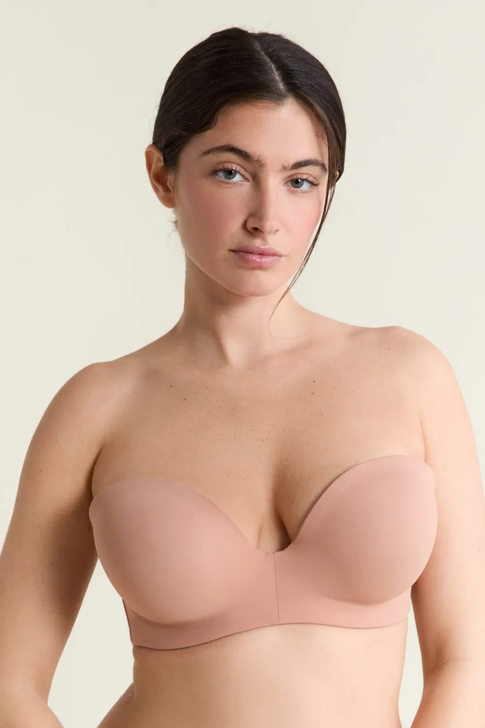 Hot ETAM Sujetador bandeau, copas C-E, tirantes desmontables MAQUILLAJE