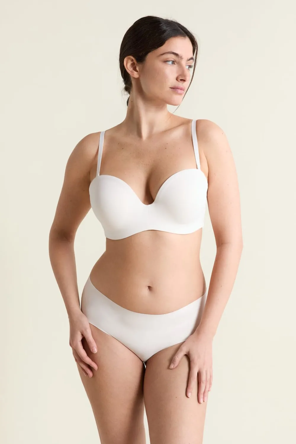 ETAM Sujetador bandeau de microfibra, tirantes desmontables, copa D CRUDO