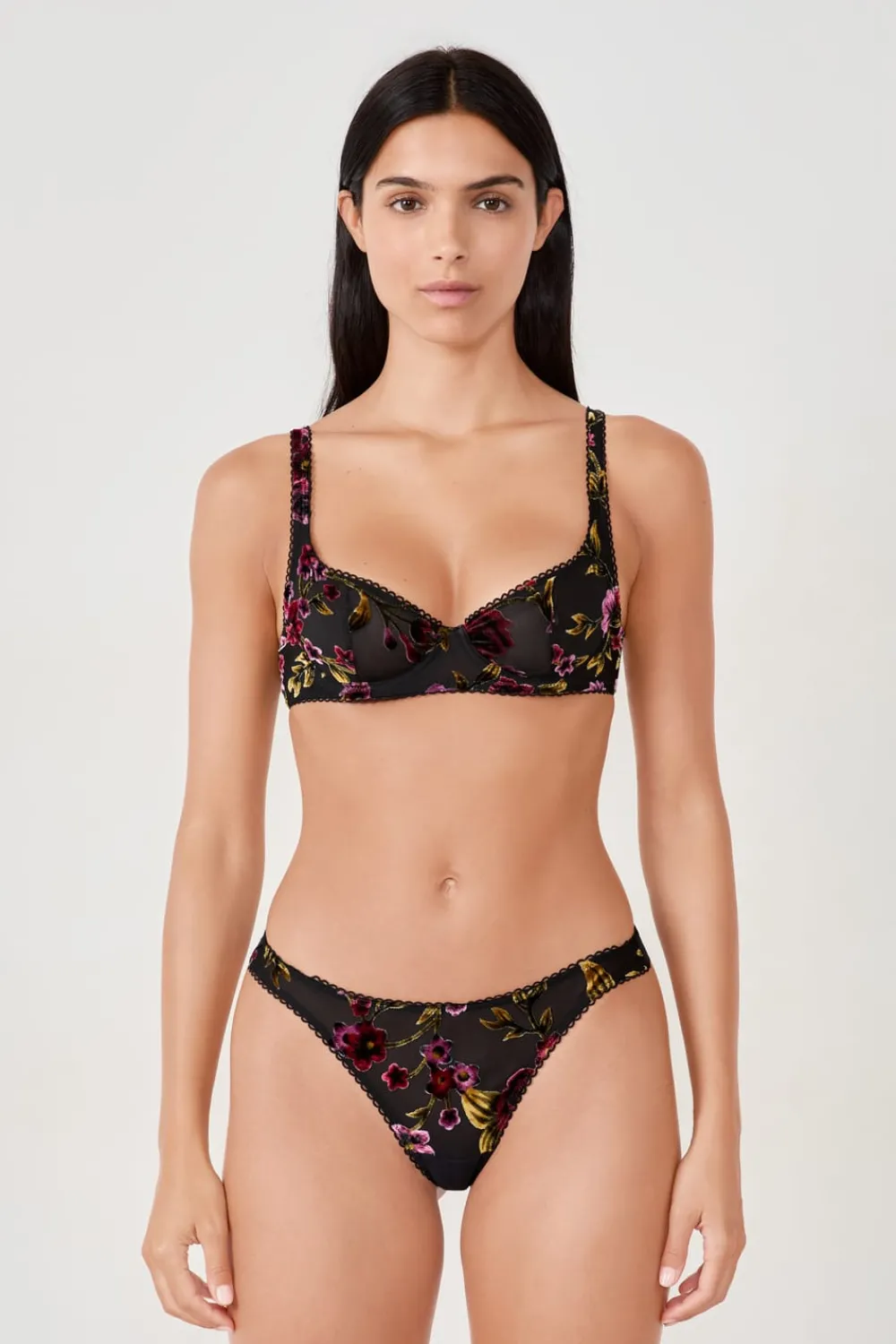 Discount ETAM Sujetador estampado NEGRO