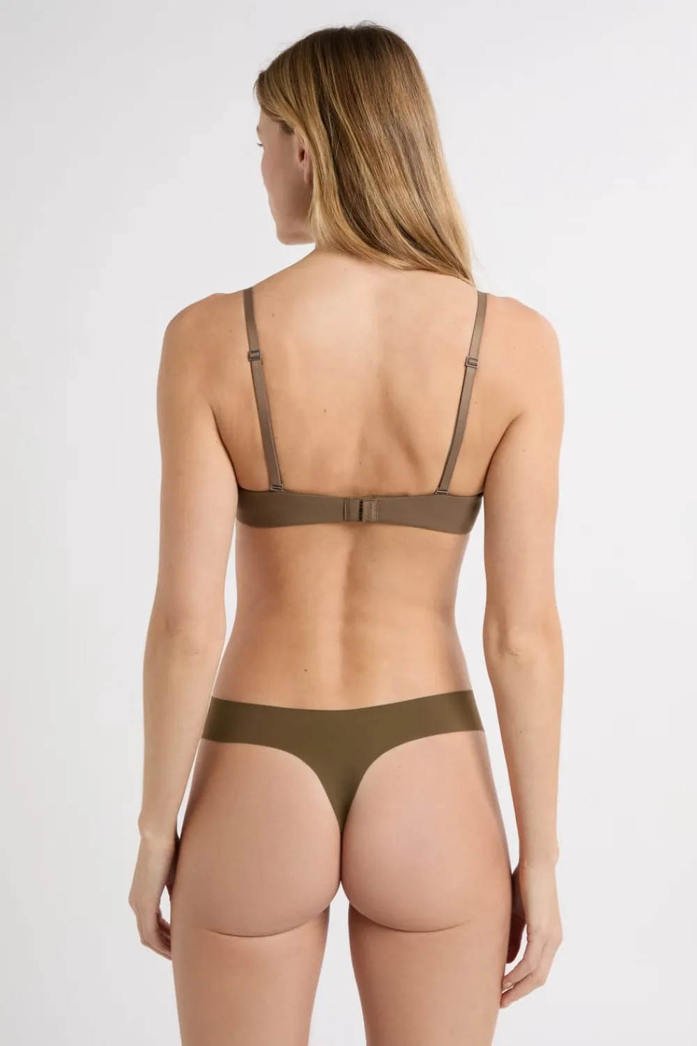 Online ETAM Sujetador Nº 2 - Push-up escote pronunciado VERDE