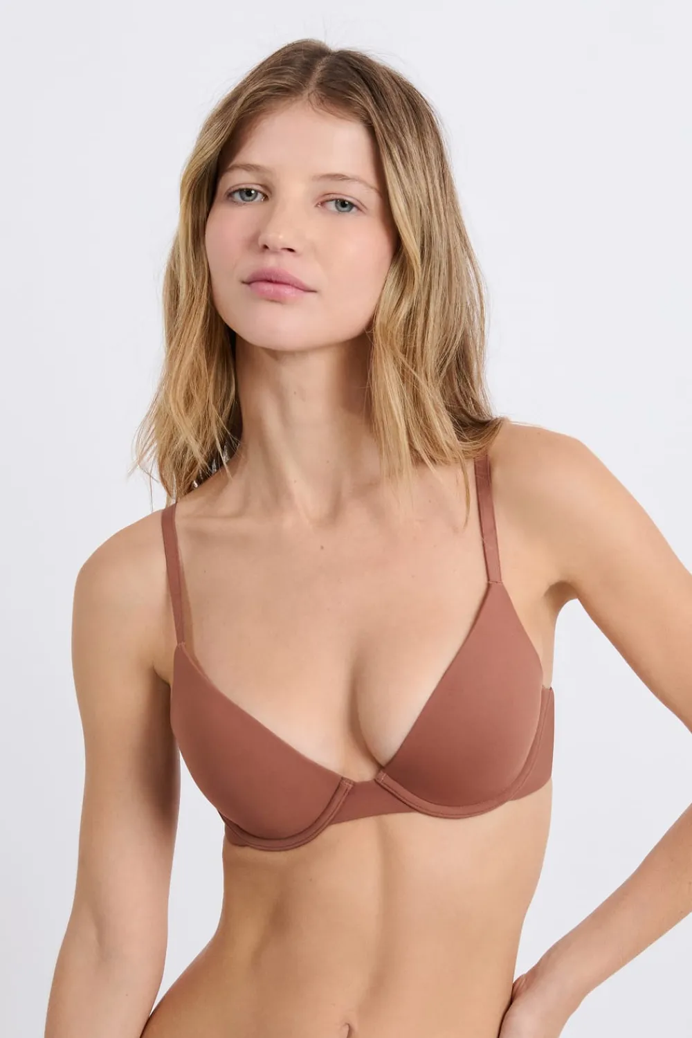 Online ETAM Sujetador Nº 2 - Push-up escote pronunciado MARRON