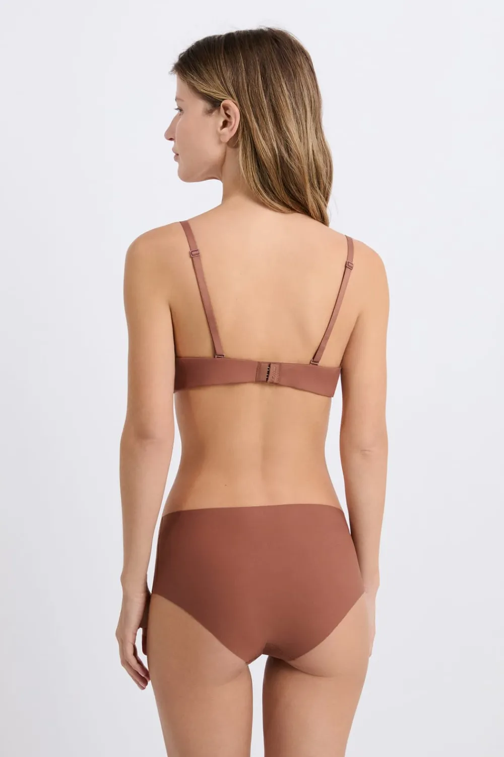 Online ETAM Sujetador Nº 2 - Push-up escote pronunciado MARRON