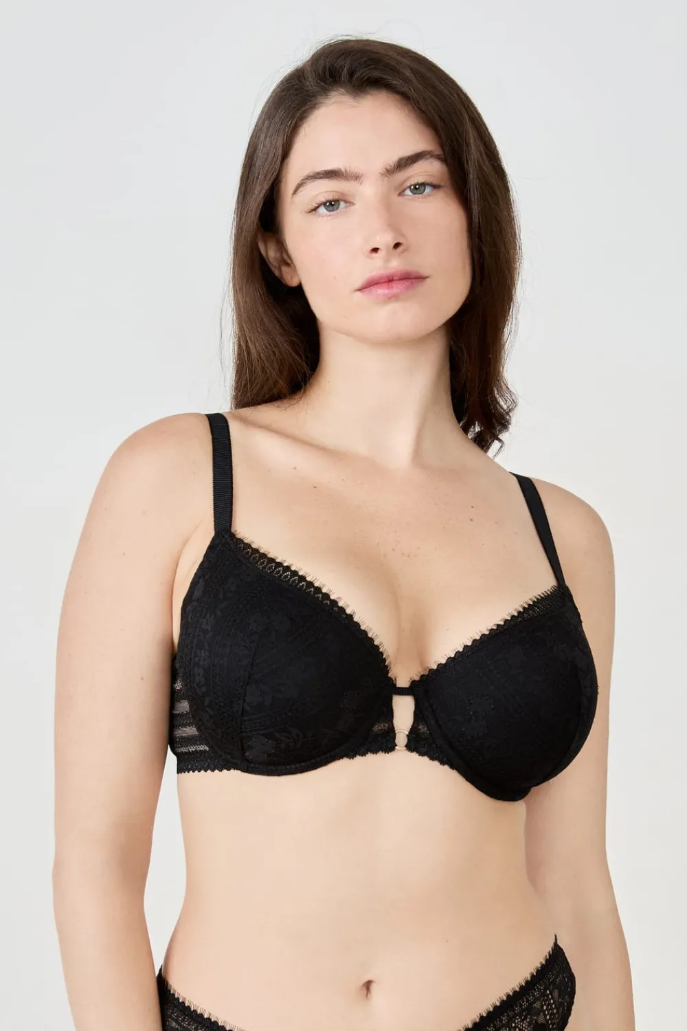 New ETAM Sujetador N. 4 - Copas finas NEGRO