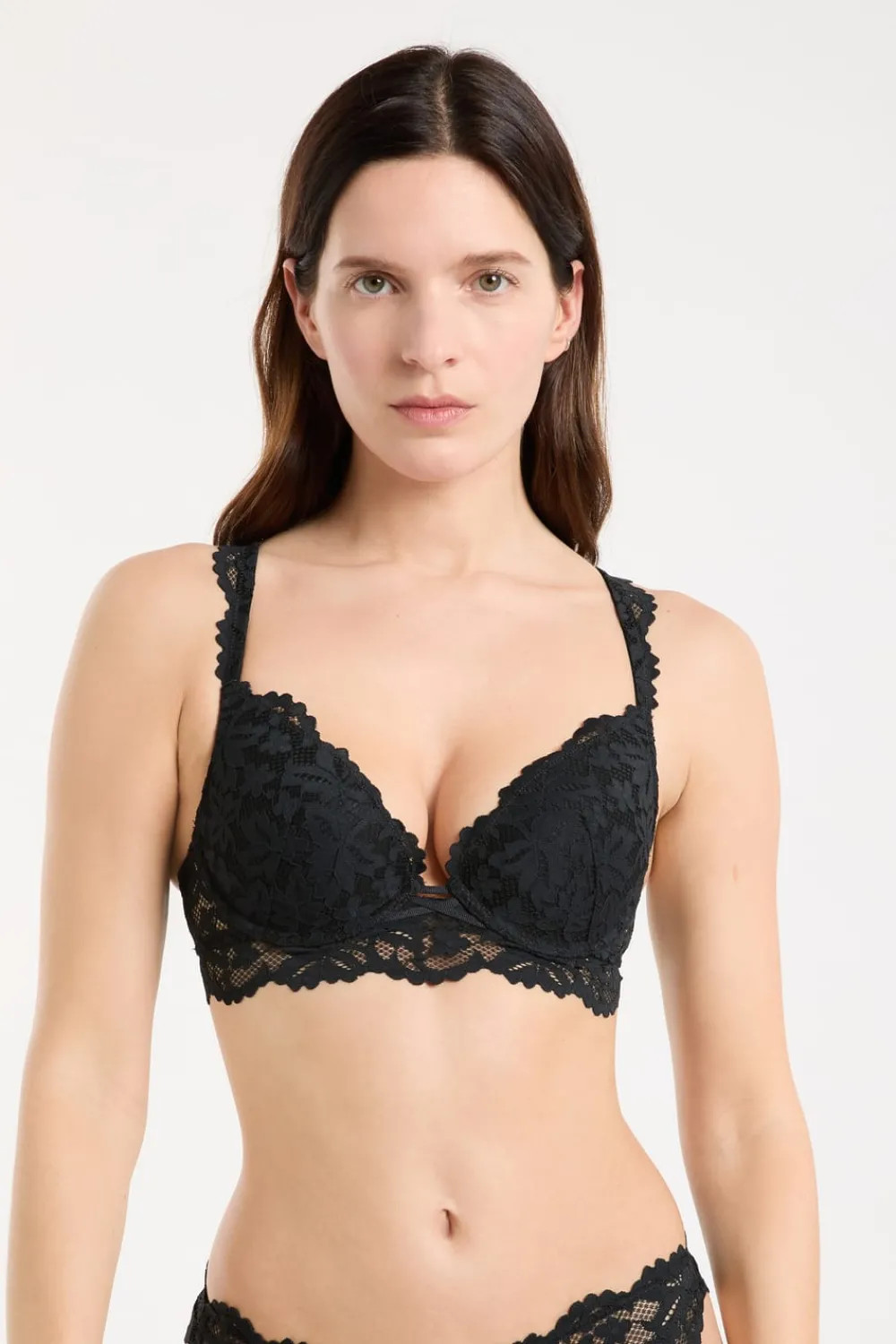 Discount ETAM Sujetador Nº 2 - El push-up escote pronunciado NEGRO