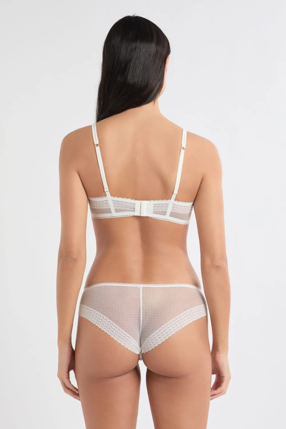 Outlet ETAM Sujetador N.9 - Balconnet de encaje crudo