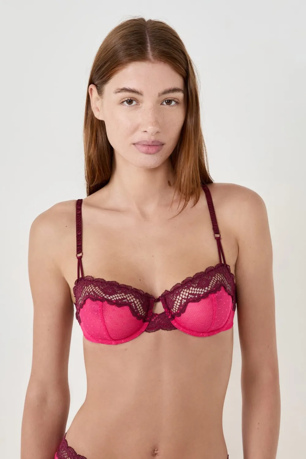Outlet ETAM Sujetador N.9 - Balconnet de encaje PETUNIA