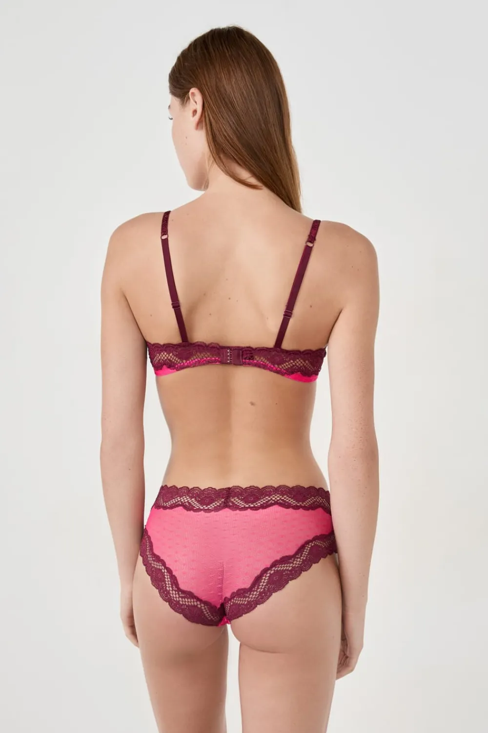 Outlet ETAM Sujetador N.9 - Balconnet de encaje PETUNIA