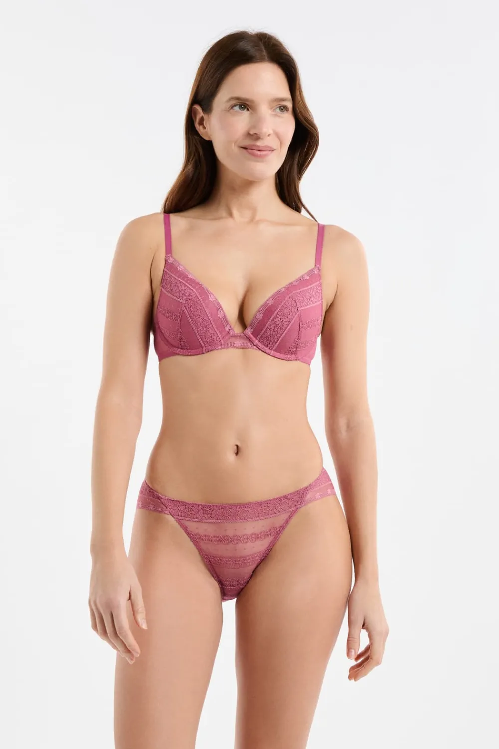 Hot ETAM Sujetador N.2 - El push-up escote pronunciado de encaje BLUSH