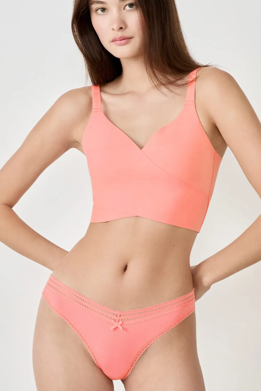 Clearance ETAM Sujetador sin aros 24h ROSA