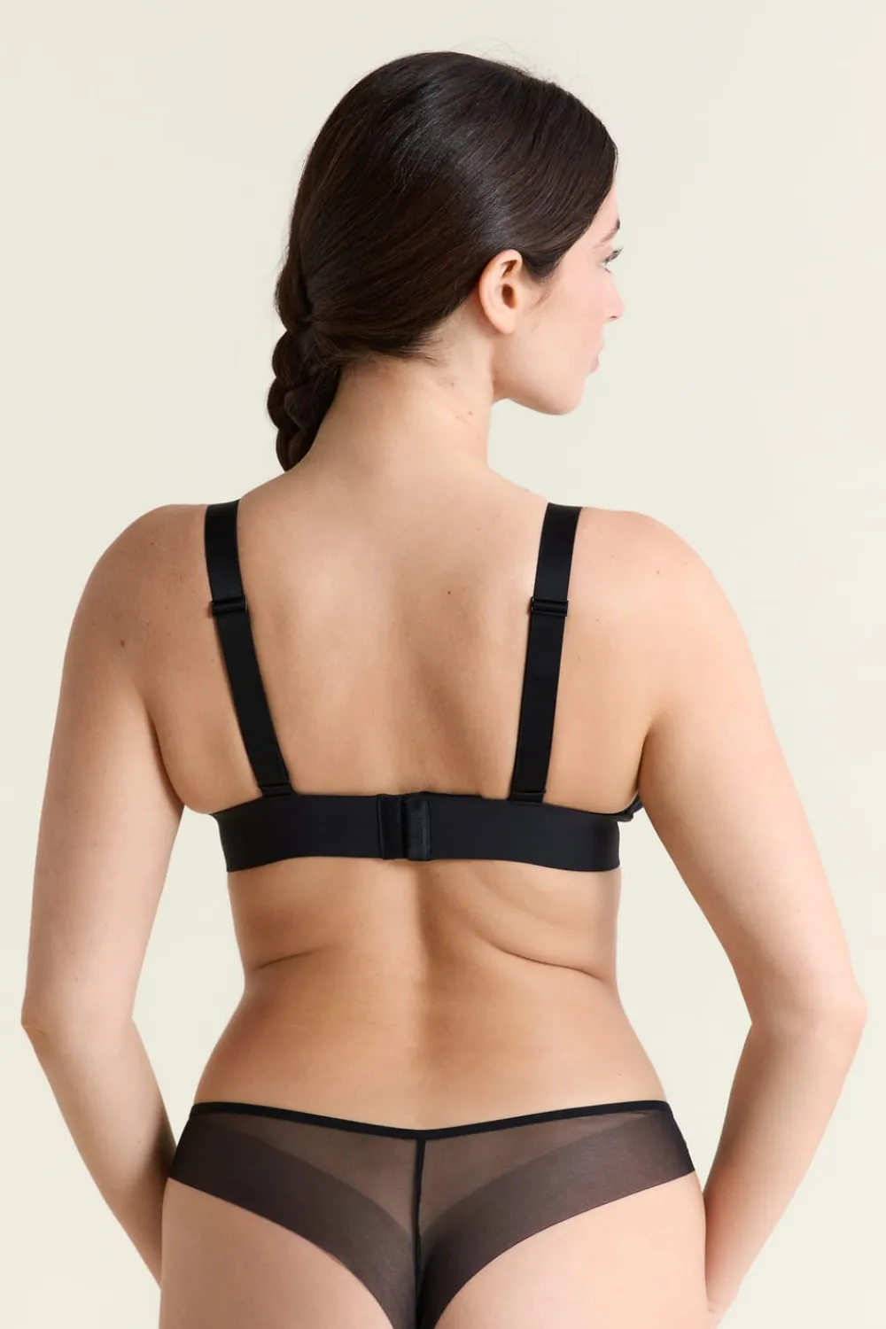 Hot ETAM Sujetador triangular sin aros NEGRO