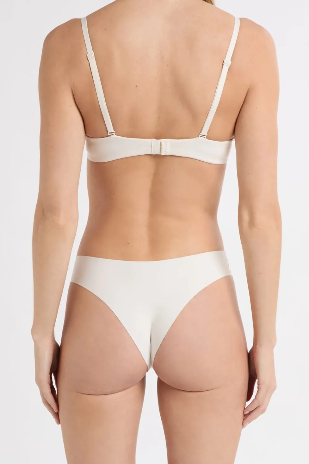 New ETAM Tanga alto de microfibra CRUDO