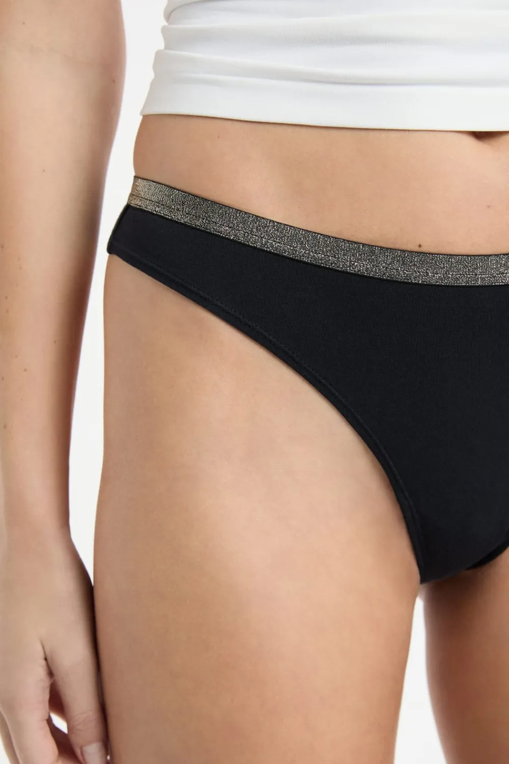 Hot ETAM Tanga de algodón NEGRO