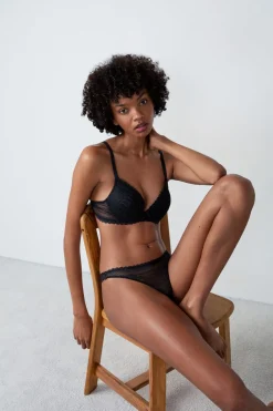 Outlet ETAM Tanga de encaje NEGRO