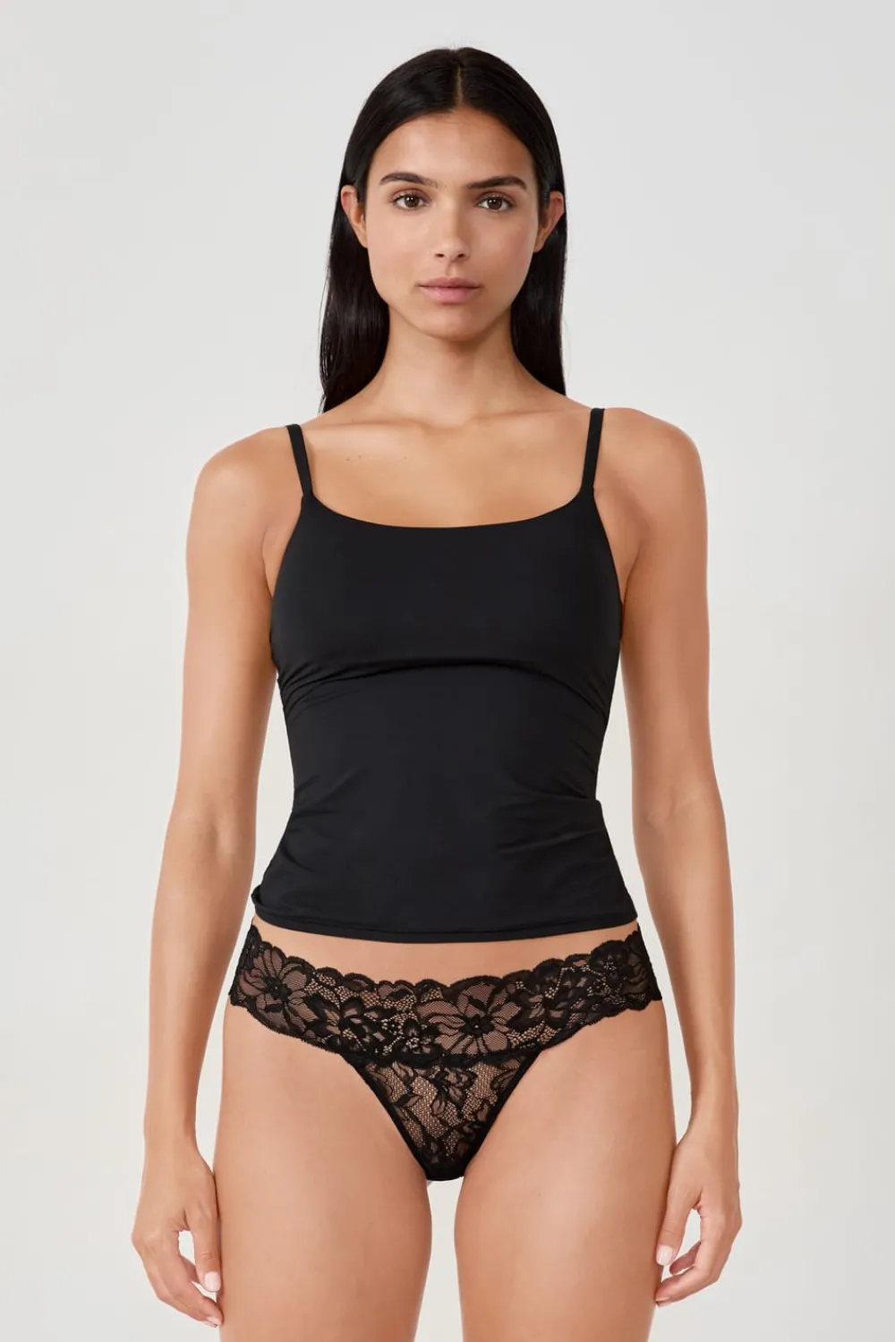 Hot ETAM Tanga de encaje NEGRO