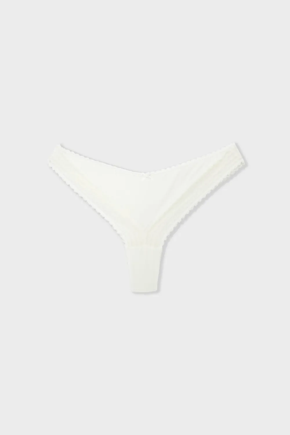 Hot ETAM Tanga de encaje crudo