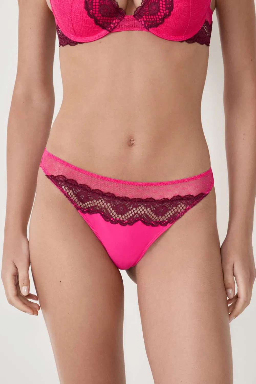 Best ETAM Tanga de encaje PETUNIA