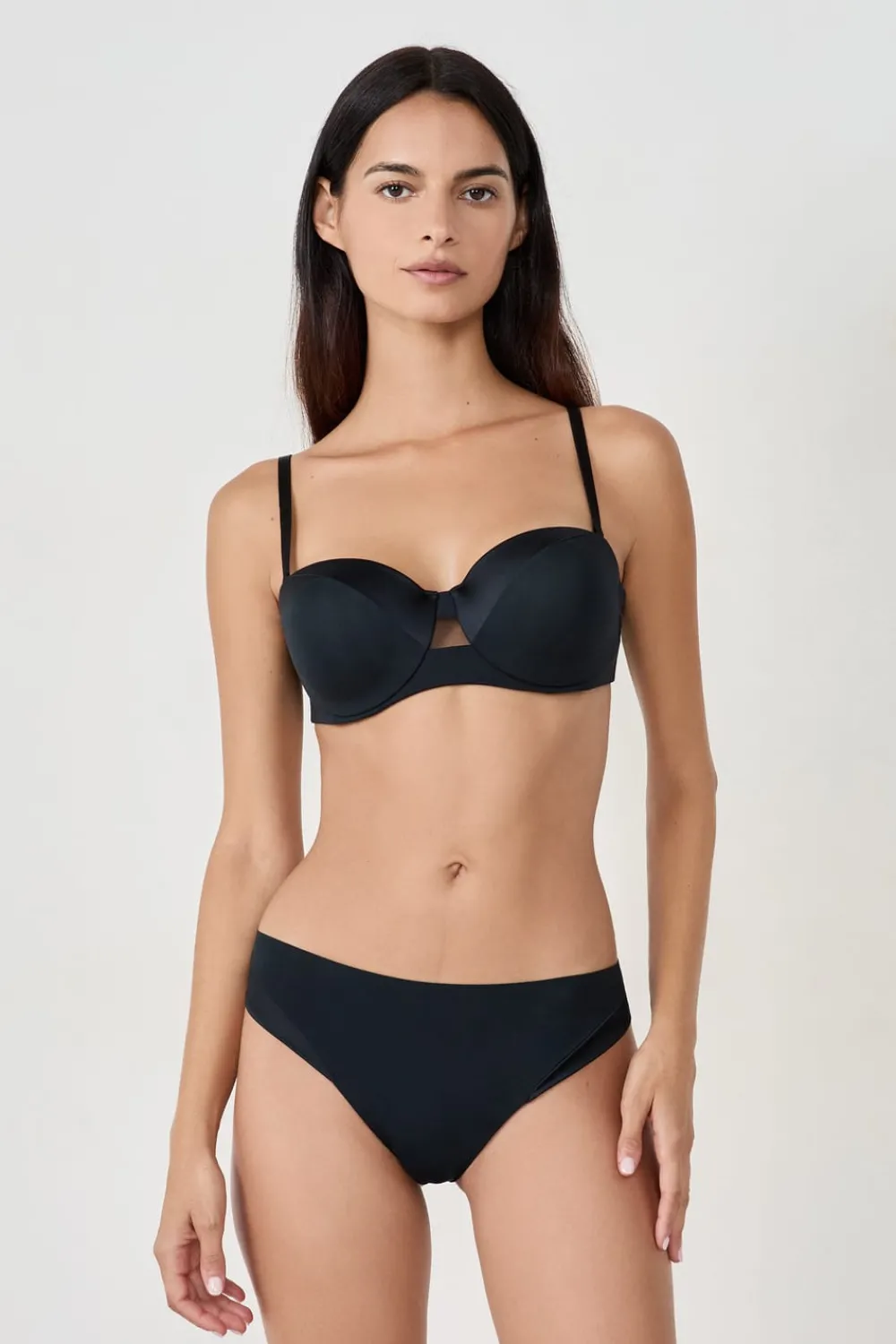 Sale ETAM Tanga de microfibra satinada NEGRO