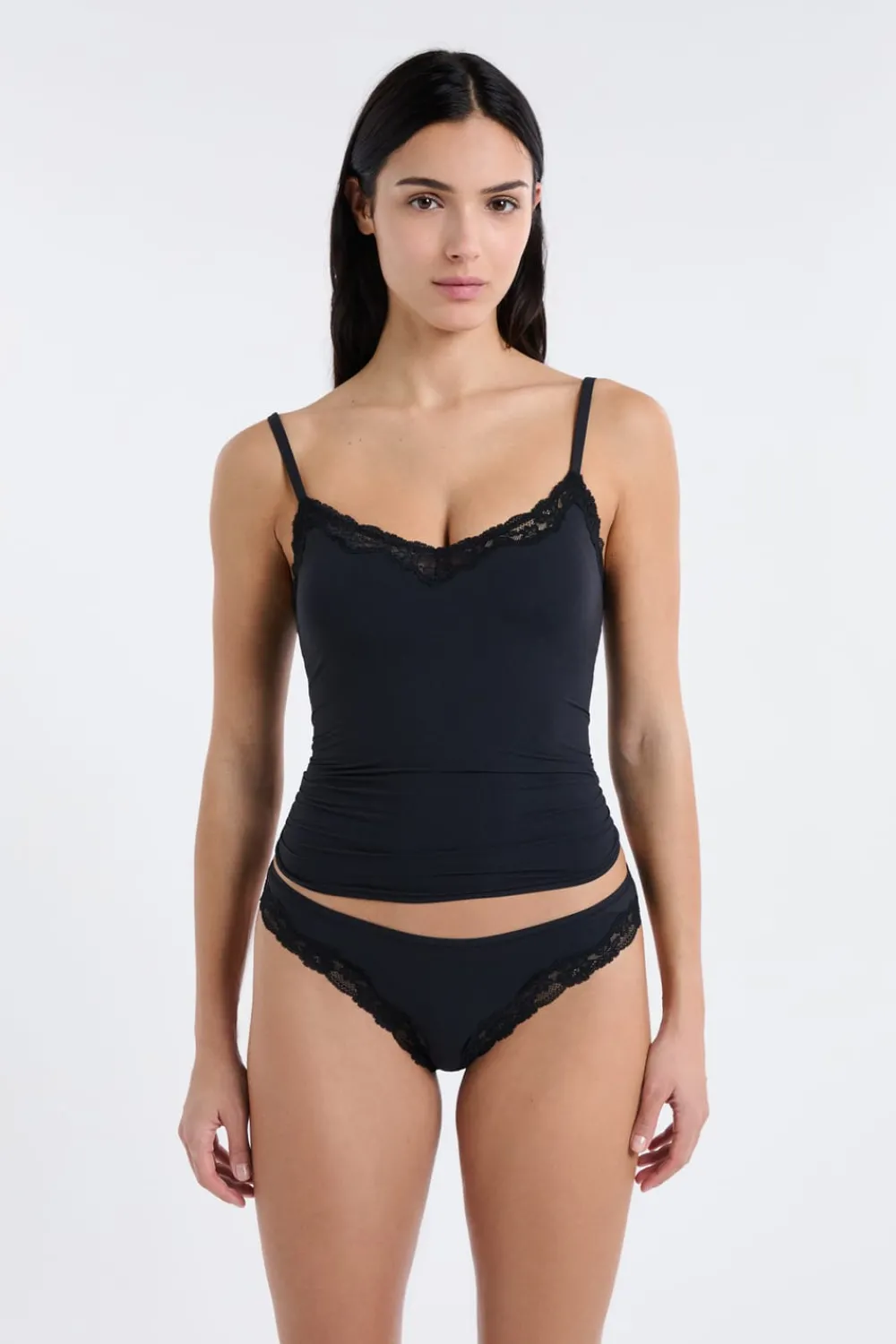 Discount ETAM Tanga de microfibra y encaje NEGRO