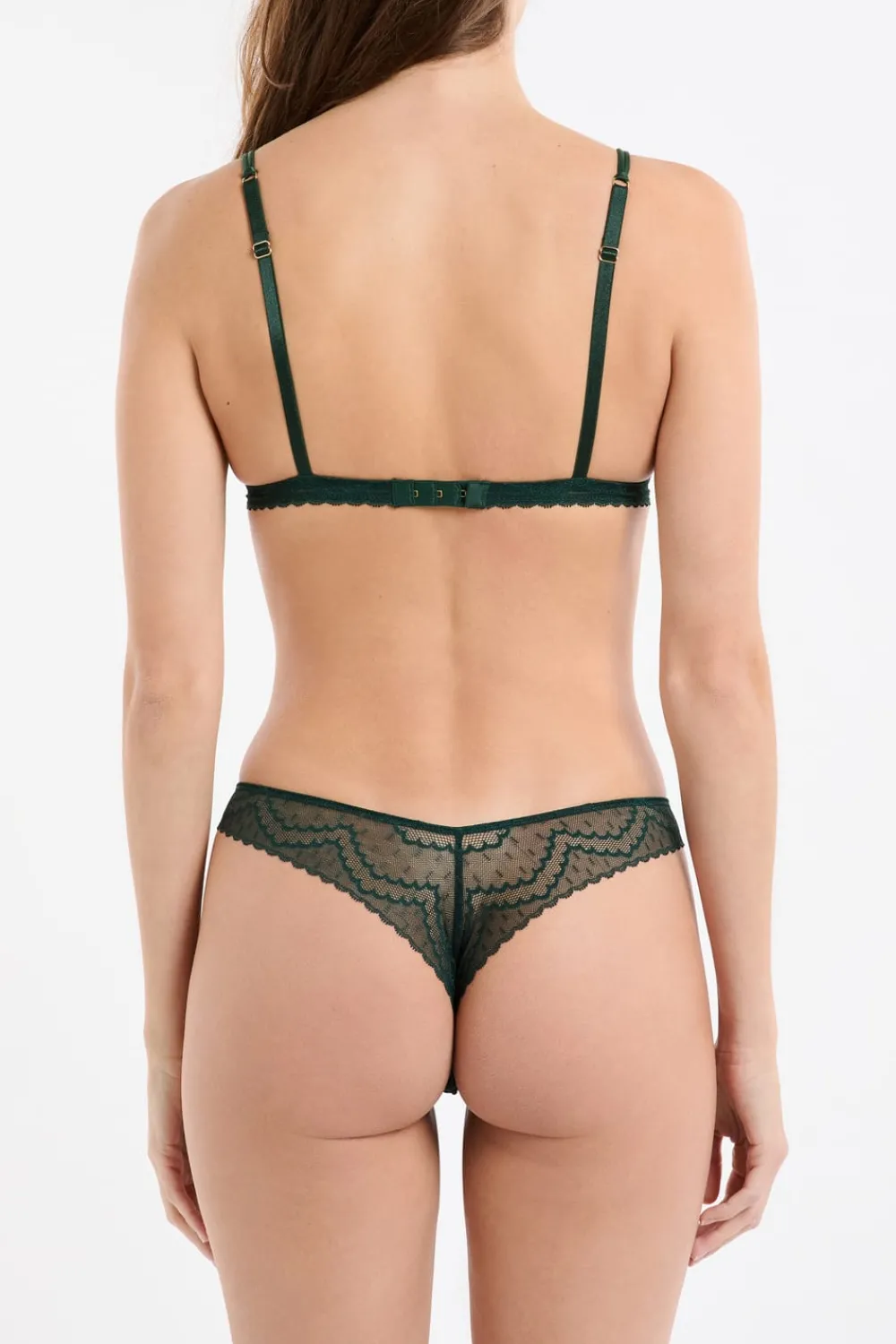 ETAM Tanga en dentelle EMERAUDE