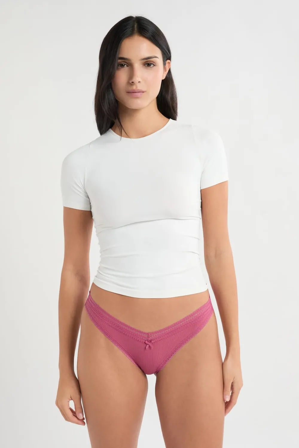Hot ETAM Tanga en forma de V de microfibra y encaje BLUSH