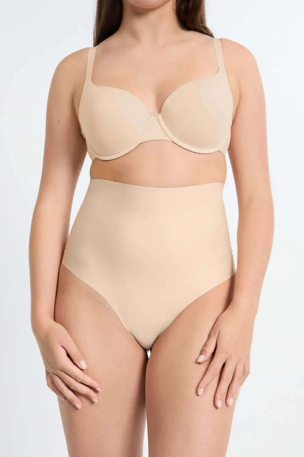 Sale ETAM Tanga moldeador - fuerte sujeción BEIGE
