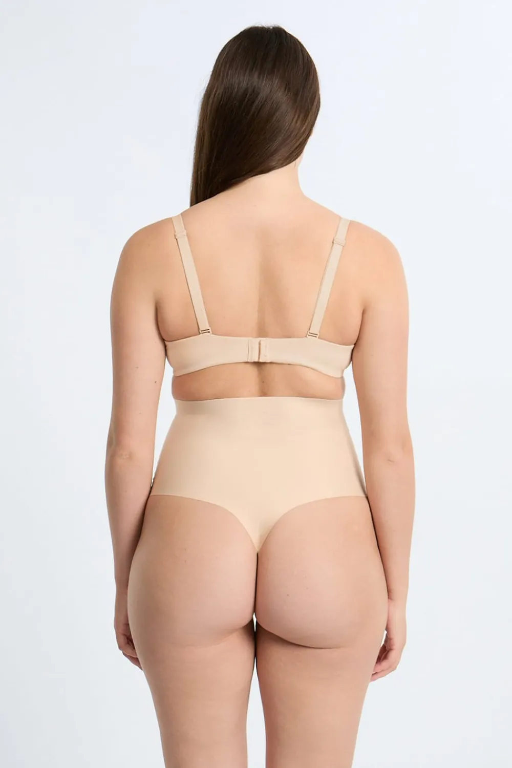 Sale ETAM Tanga moldeador - fuerte sujeción BEIGE