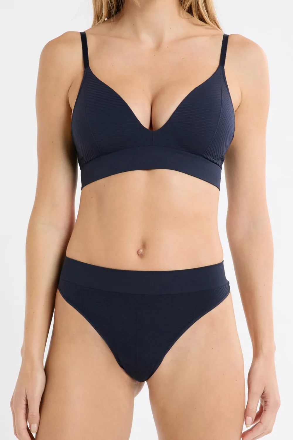 Sale ETAM Tanga sin costuras MARINO