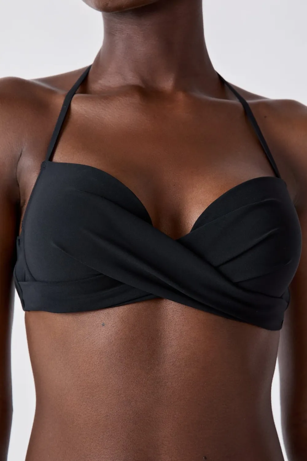 Online ETAM Top bikini push-up La modelo mide 1m79 y lleva la talla S