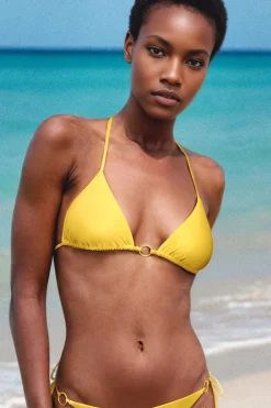 Discount ETAM Top bikini triangular sin aros AMARILLO SOL