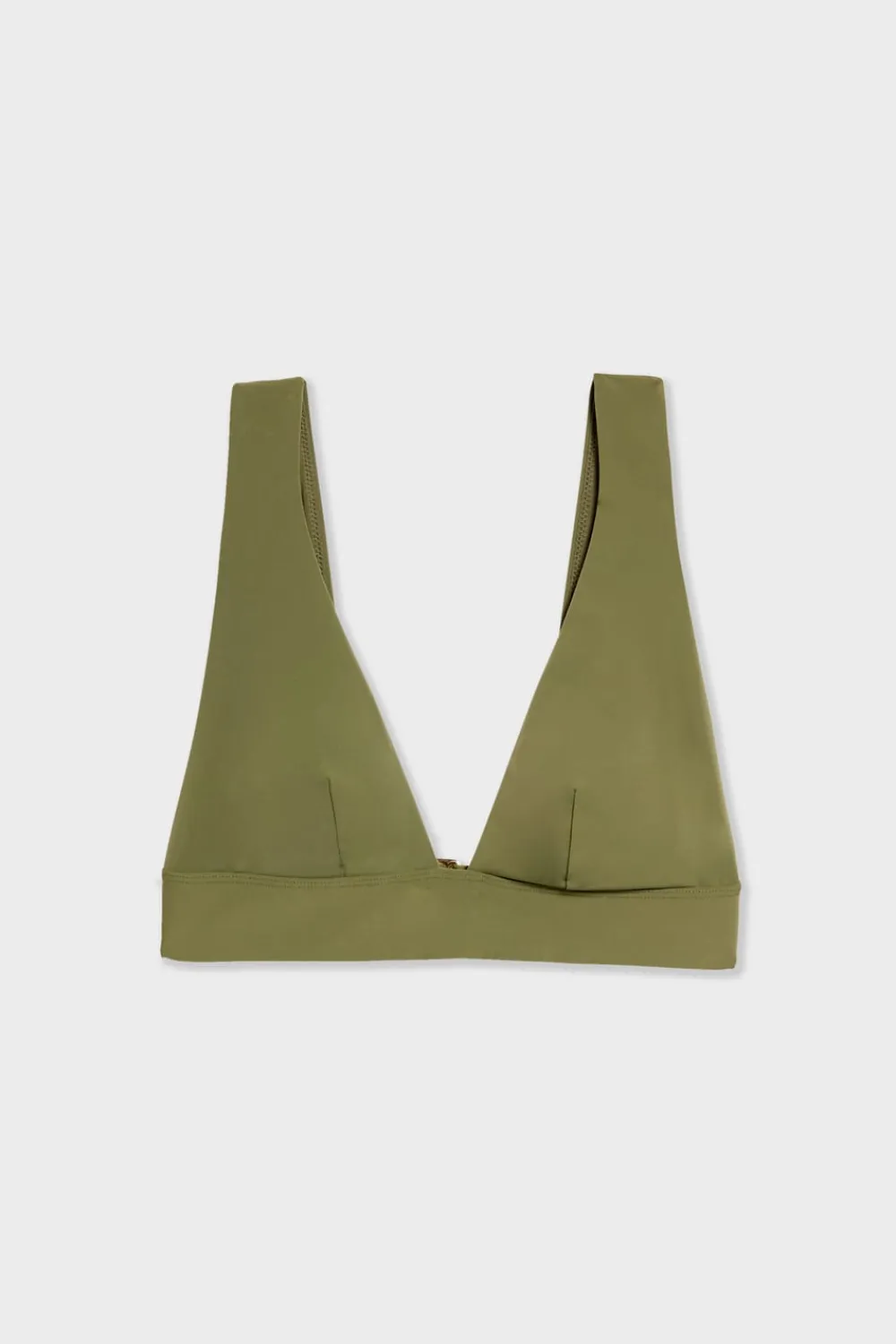 New ETAM Top bikini triángulo La modelo mide 1,77 m y lleva una talla S