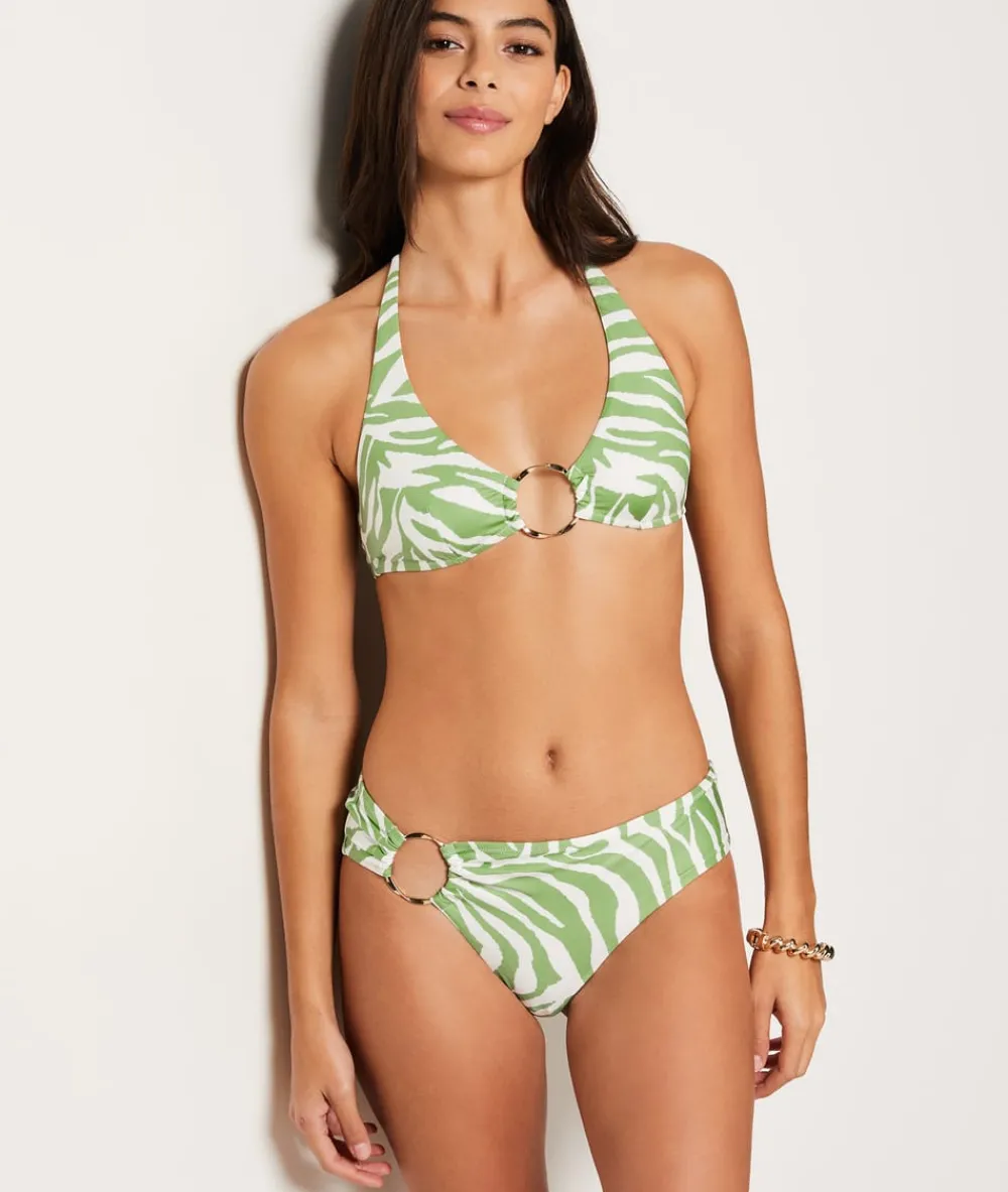 Best ETAM Top bikini triángulo con detalle de anillas La modelo mide 1m75 y viste S