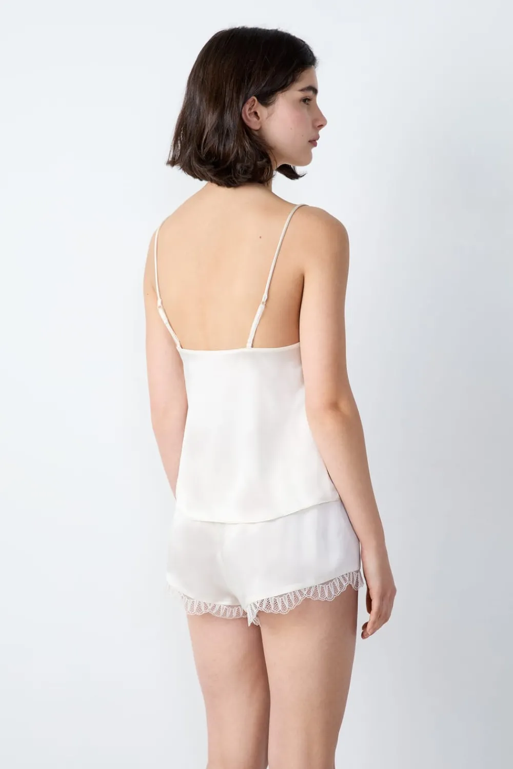 Online ETAM Top de seda con detalles de encaje CRUDO
