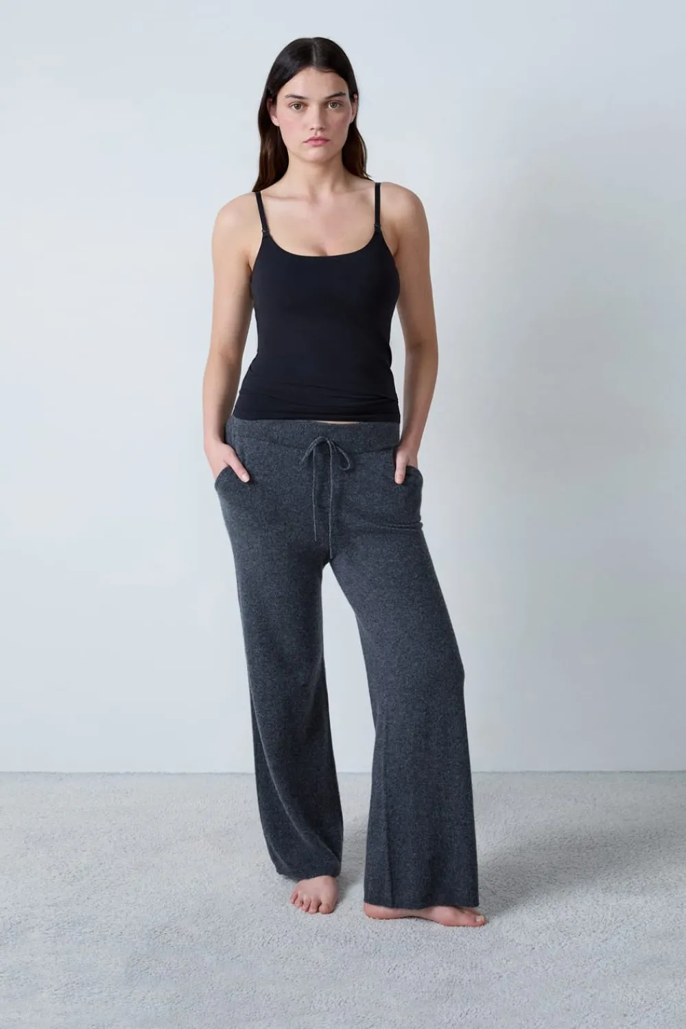 Hot ETAM Top de tirantes finos de lactancia NEGRO