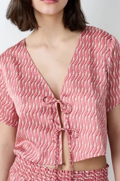 ETAM Top satinado con lazos ESTAMPADO