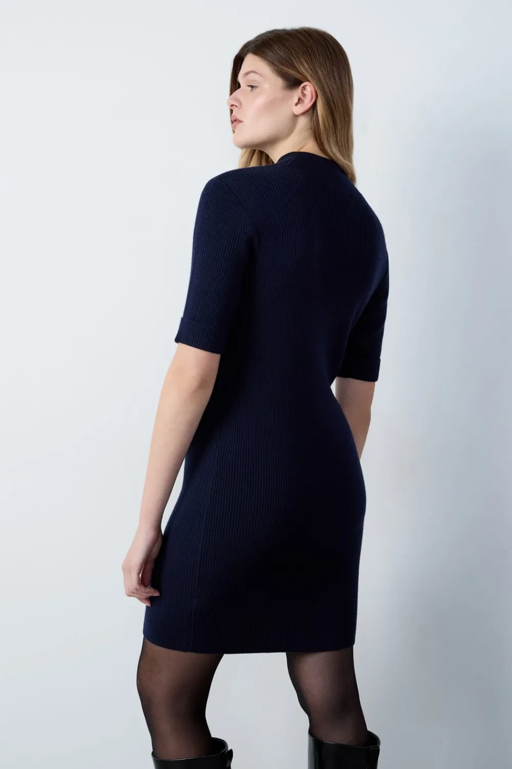 Outlet ETAM Vestido corto de cuello alto MARINO