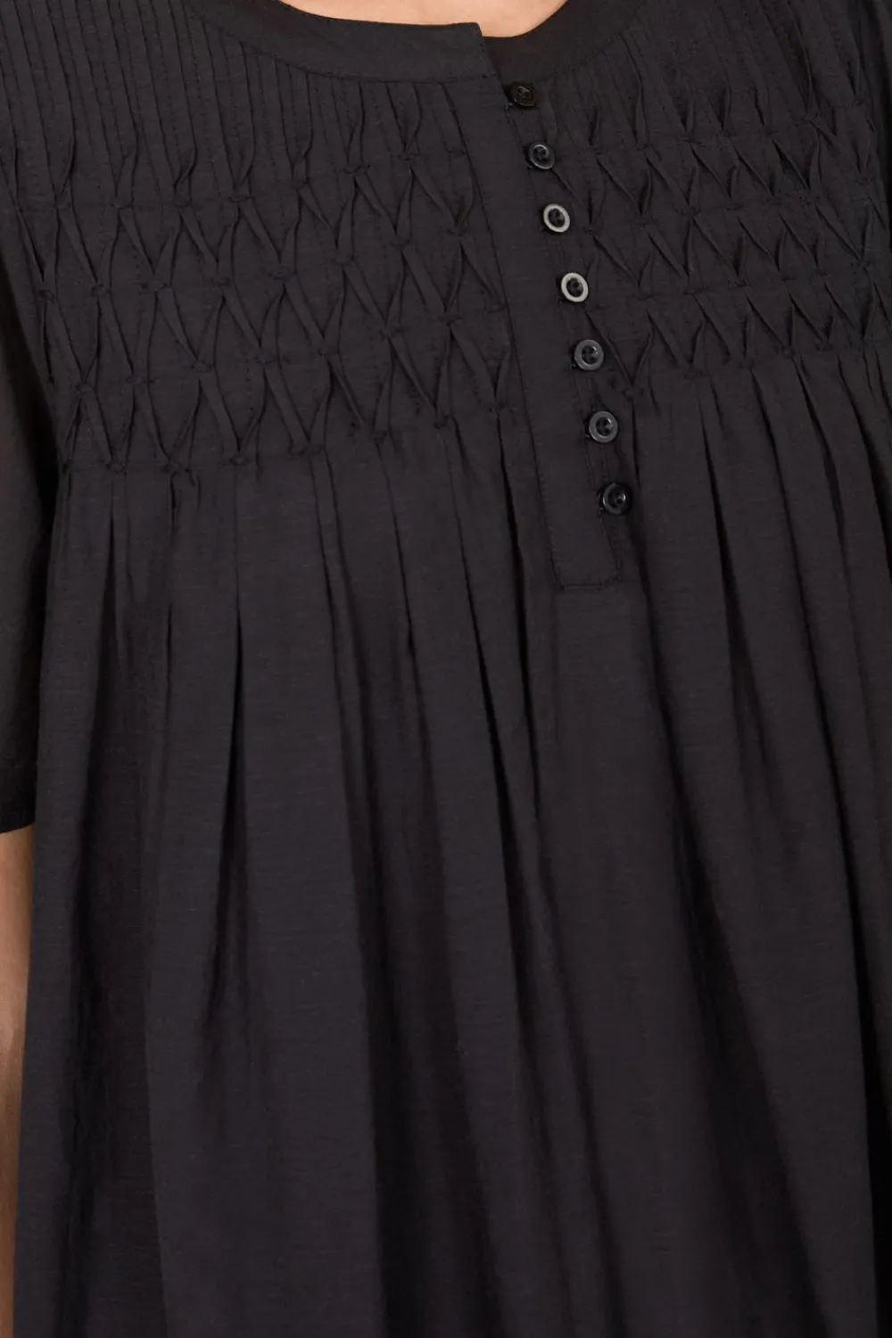 Discount ETAM Vestido de manga corta NEGRO