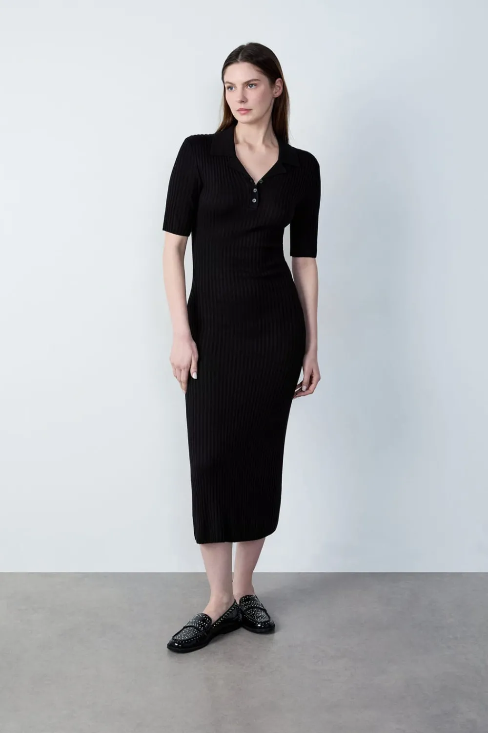 Discount ETAM Vestido largo de punto, manga corta NEGRO